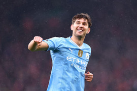 Liverpool 1-1 Man City: Đôi công hấp dẫn