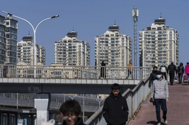 Trung Quốc mạnh tay xử lý các công ty bất động sản yếu kém