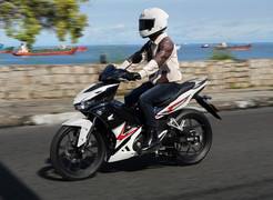 Bảng giá xe máy Winner X mới nhất tháng 3/2024