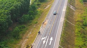 Sẽ cho phép vượt xe tại nhiều đoạn đường 2 làn trên cao tốc Cam Lộ - La Sơn