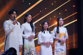 4 đội thi xuất sắc giành giải quán quân Brand Review Award