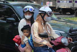 Dự báo thời tiết TP.HCM hôm nay 13/3: Ít mây, trời nắng nóng