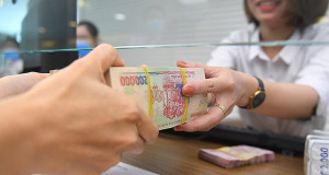 Nợ xấu có được làm nhân viên ngân hàng?