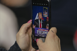 Vì sao ông Trump 'quay xe' bảo vệ TikTok?