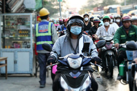 Dự báo thời tiết TP.HCM hôm nay 14/3: Trời nắng oi bức, chỉ số UV cao