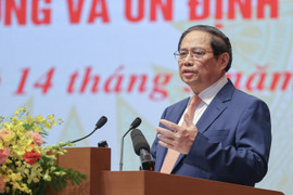 Thủ tướng: Vì sao tiền gửi vào ngân hàng tăng, doanh nghiệp lại khó tiếp cận vốn?