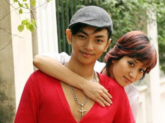 Khánh Thi - Phan Hiển khoe hình ảnh lúc mới hẹn hò 16 năm trước