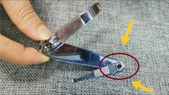 Lỗ nhỏ trên bấm móng tay có công dụng gì?