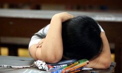 Nữ sinh lớp 8 bị rối loạn nhân cách, nhiều lần tự huỷ hoại bản thân