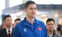 Đội tuyển Việt Nam lên đường sang Indonesia