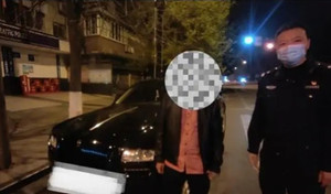 Lái siêu xe ngông nghênh trên phố, người đàn ông phải trả giá