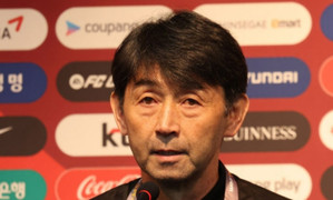 Cầm hòa Hàn Quốc, HLV Thái Lan vẫn không hài lòng