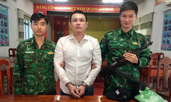 Mang ma tuý từ Campuchia về Việt Nam, vừa qua cửa khẩu thì bị bắt