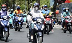 Dự báo thời tiết TP.HCM hôm nay 22/8: Nắng nóng, tia UV ở ngưỡng gây hại cao
