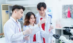 Vị trí việc làm hot nhất với sinh viên ngành Y khoa