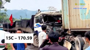 Vượt ẩu, xe container đối đầu xe tải trên quốc lộ