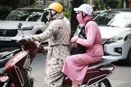 Dự báo thời tiết TP.HCM hôm nay 30/3: Nắng nóng, nhiệt độ cao nhất 37 độ C