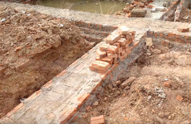 Cốt pha móng bằng gạch là gì?