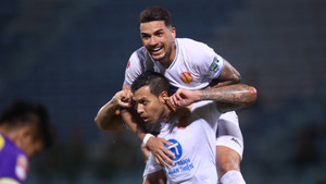 Ghi bàn giây cuối, CLB Nam Định thắng kịch tính Hà Nội FC