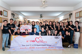 Gcoop Việt Nam trao quà tặng cho người khiếm thị tại mái ấm Thiên Ân