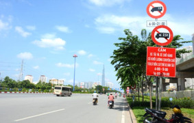 Mức xử phạt lỗi đi vào đường cấm xe tải năm 2024