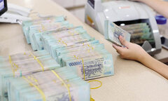 Tăng trưởng tín dụng mới đạt 0,9%, Thủ tướng yêu cầu giảm lãi suất cho vay