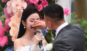 Quang Hải lau nước mắt, Chu Thanh Huyền kể về thử thách khi chồng xuất ngoại