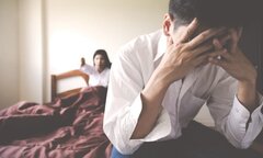 Chuyên gia tiết lộ 4 lý do khiến nam giới không còn mặn mà ‘chuyện ấy’