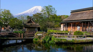 Ngôi làng cổ đẹp như tranh vẽ dưới chân núi Phú Sĩ 