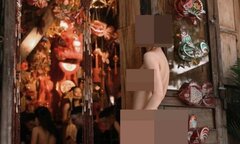 Nữ sinh lớp 6 bị ghép hình 'nóng', ép đọc truyện đồi trụy