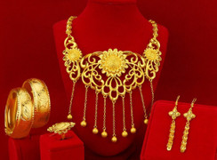 Giá vàng tăng dựng đứng, tôi phải hoãn cưới khi nhà gái đòi kiềng vàng