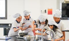 Trường Hà Nội Toronto giảm 50% học phí cho học sinh xuất sắc 