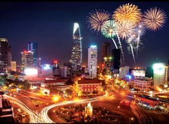 Đề xuất bắn pháo hoa ở 16 điểm tại TP.HCM dịp lễ 30/4 