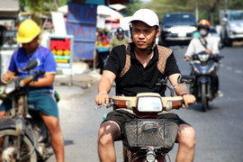 Dự báo thời tiết TP.HCM hôm nay 11/4: Nắng nóng, nhiệt độ cao nhất 38 độ C