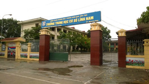 Học sinh ở Hà Nội bị phạt tiền nếu không nộp kế hoạch nhỏ: Hiệu trưởng nói gì?