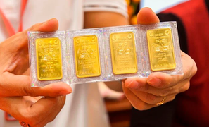 Vàng trong nước đắt hơn thế giới chục triệu đồng, Thủ tướng yêu cầu xử lý ngay