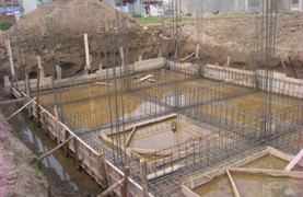 Nền đất yếu, nên làm móng gì để đảm bảo an toàn cho công trình?