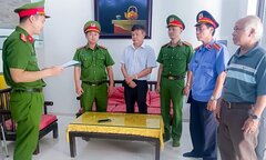 Khởi tố nguyên Phó Giám đốc Trung tâm Đăng kiểm xe cơ giới Thừa Thiên - Huế