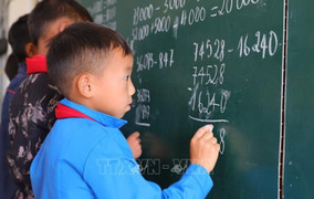 Giáo viên bị 'ép' đi thăm học sinh tỉnh Hà Giang bằng tour giá cao