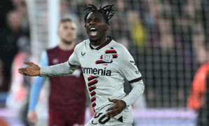 Gỡ hòa phút 90, Bayer Leverkusen lập kỷ lục bất bại