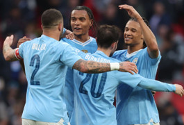 Hạ Chelsea, Man City đợi Man Utd ở chung kết FA Cup