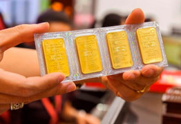 Ngân hàng Nhà nước hoãn đấu thầu vàng miếng, lùi sang ngày mai 23/4