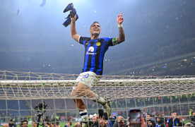 Đánh bại AC Milan, Inter Milan vô địch Serie A