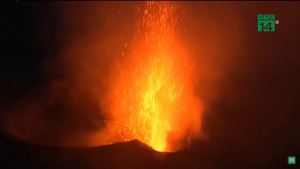 Núi lửa ở Nam Cực phun vàng thật mỗi ngày