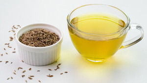 7 loại trà thảo mộc giảm đầy hơi, chướng bụng