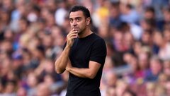 HLV Xavi đổi ý, tiếp tục ở lại dẫn dắt Barca