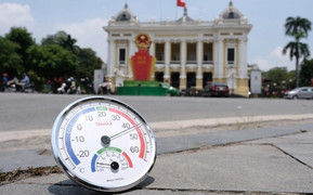 Nghỉ lễ 30/4-1/5, cả nước nắng nóng chưa từng có trong 10 năm qua