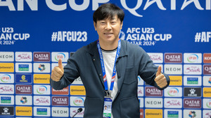 HLV Shin Tae-yong chốt gia hạn hợp đồng trước trận đấu lịch sử của U23 Indonesia