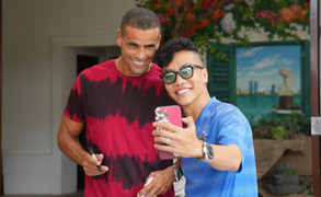 Huyền thoại Rivaldo đến Đà Nẵng giao lưu bóng đá