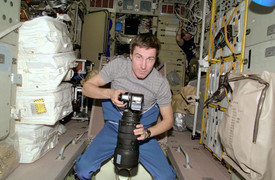 Phi hành gia mắc kẹt trên vũ trụ, trở thành 'công dân Liên Xô cuối cùng'